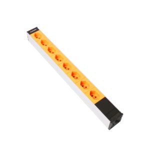 Multiprise 19" orange, 8xT23, 3 x 1.5qmm/L=3m, 250V / 16A, fiche T23